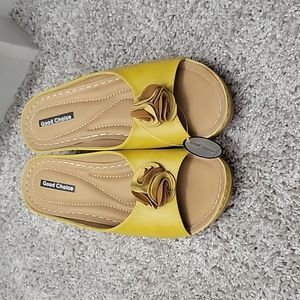 Women Size 39 Wedge Sandals